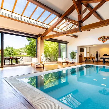 Villa Casa Vamae Heated Pool & Cinema